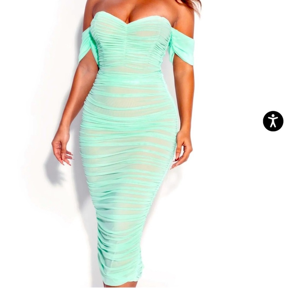 Green Ruched Cold Shoulder Bodycon Midi Dress